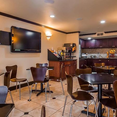 Best Western Orchard Inn Ukiah Buitenkant foto