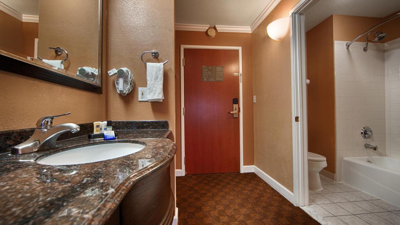 Best Western Orchard Inn Ukiah Buitenkant foto